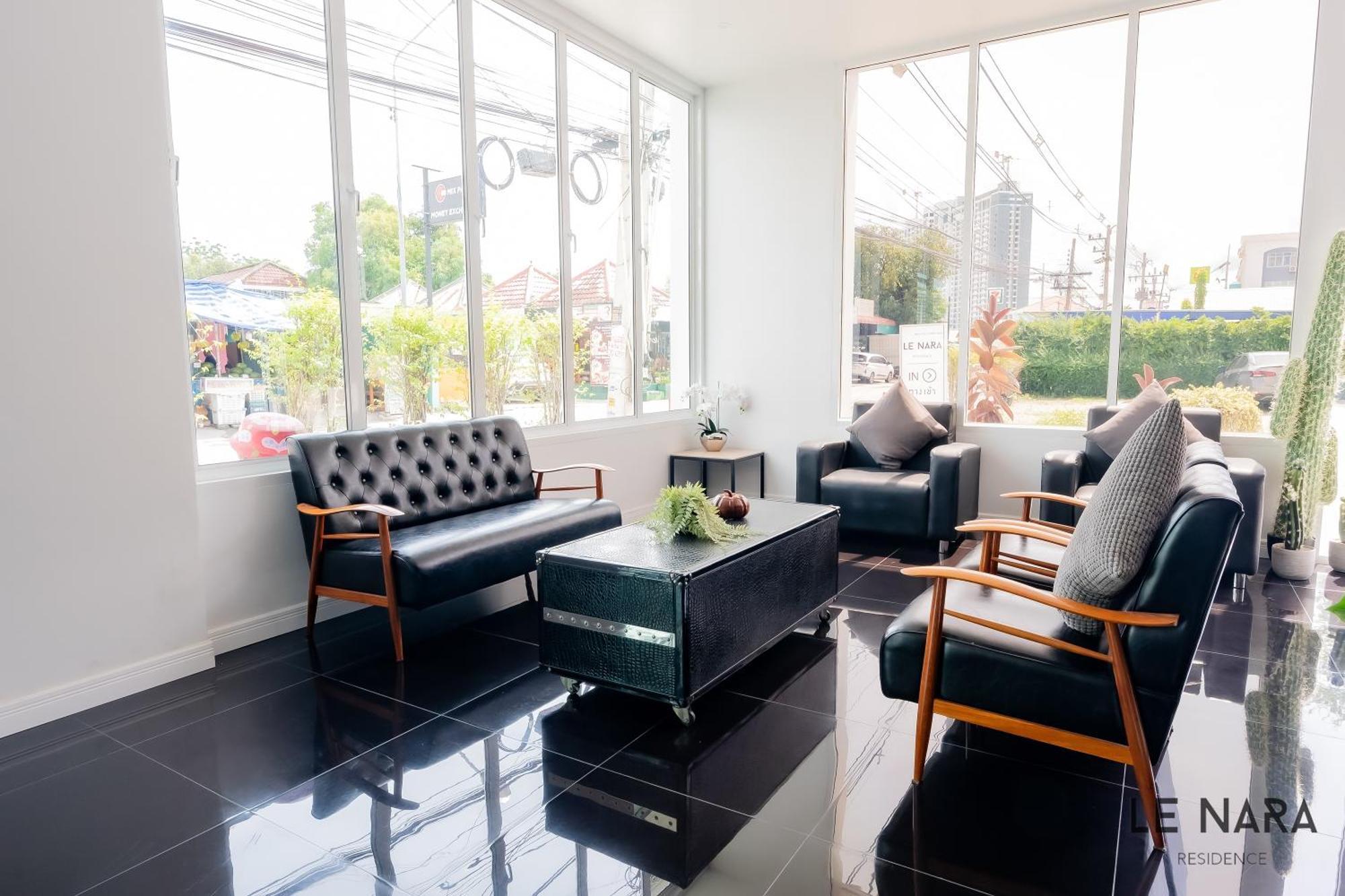 Le Nara Residence Pantai Jomtien Luaran gambar